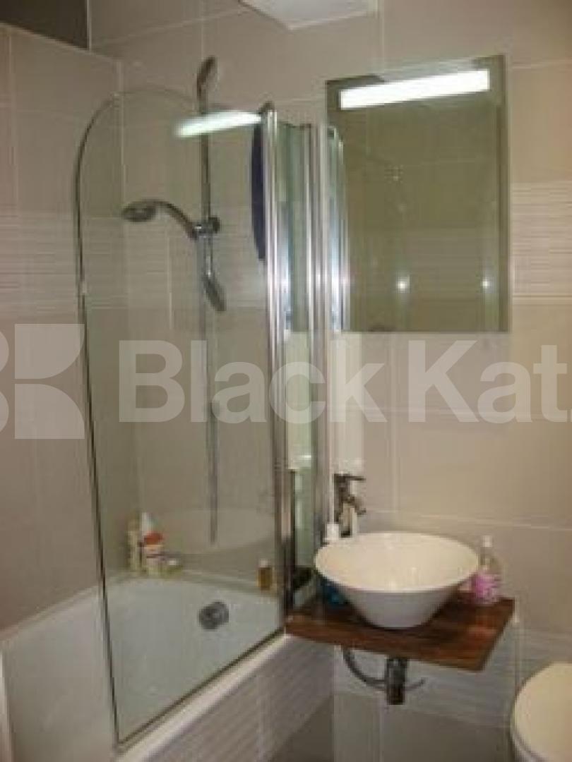 			120a, 2 Bedroom, 1 bath, 1 reception Flat			 Ashmore Road, Maida Vale